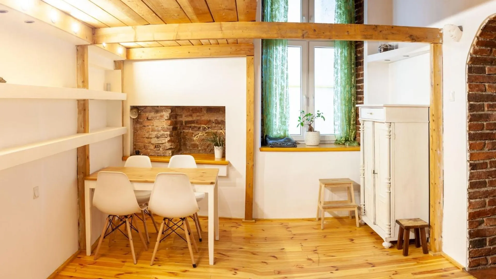 Apartment No5 Szlak Street Krakow